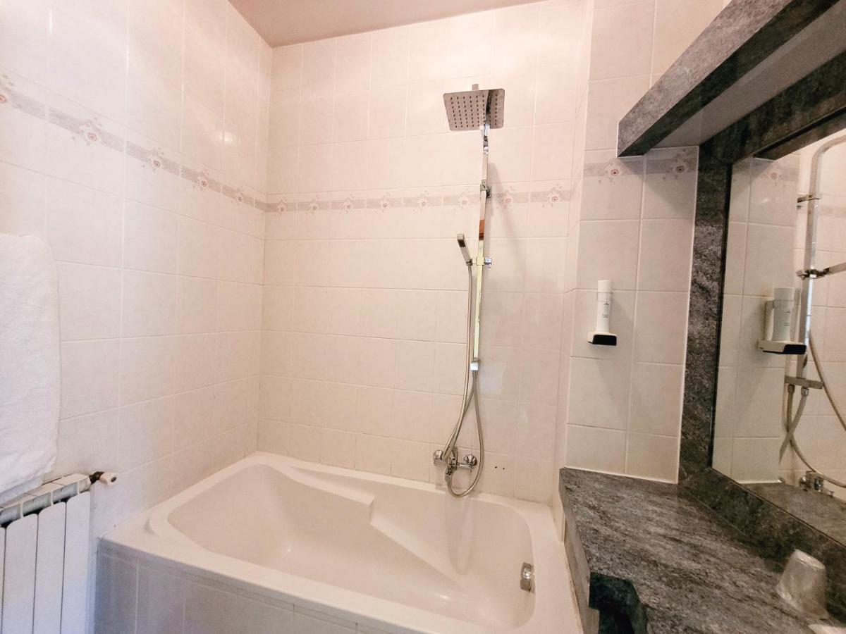 Rome Hotel Saint-Nazaire-en-Royans Eksteriør billede